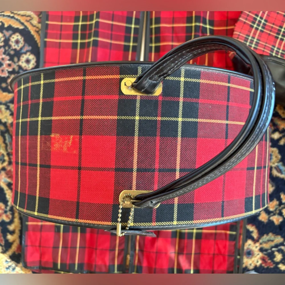 Vintage Luggage Tartan Red Plaid 3 Items. Hat Box/Zip Clothing Cover/Tall Tote